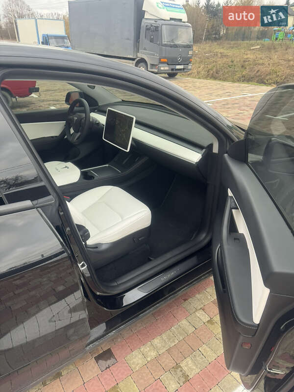 Внедорожник / Кроссовер Tesla Model Y 2021 в Львове фото 10 Внедорожник / Кроссовер Tesla Model Y 2021 в Львове