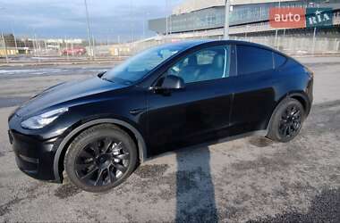Внедорожник / Кроссовер Tesla Model Y 2020 в 