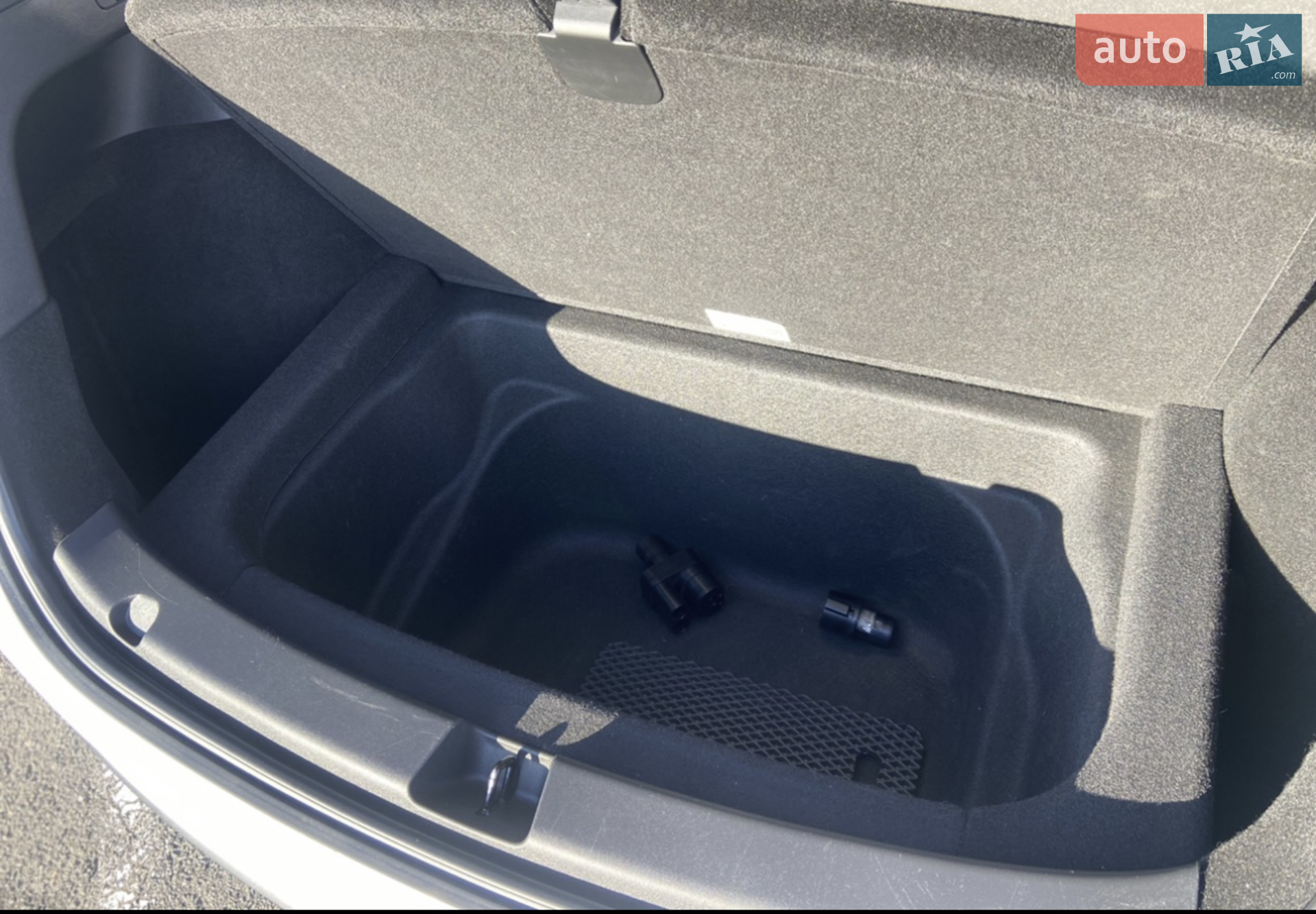 2021 Tesla Model Y - мініатюра 14