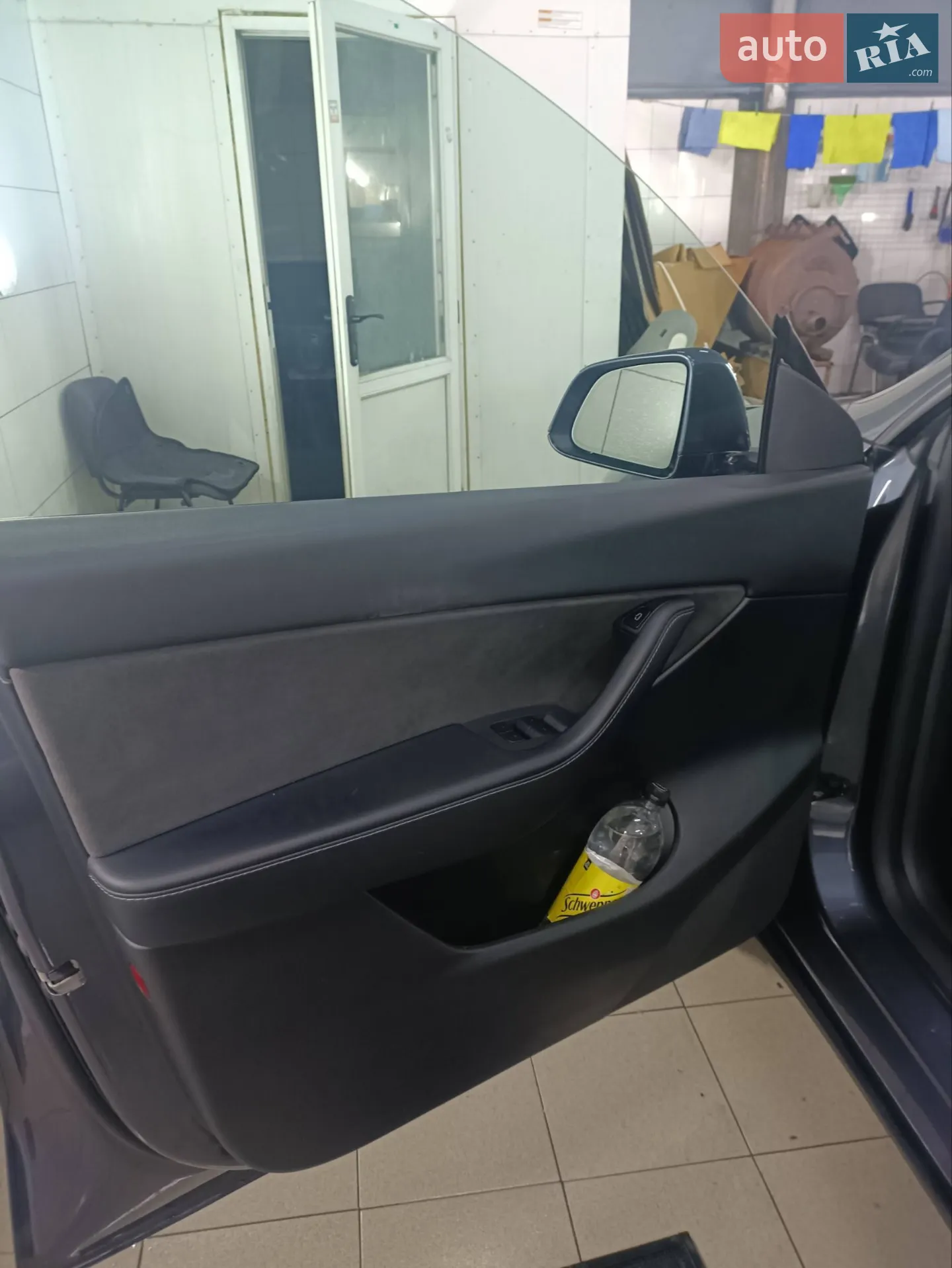 2022 Tesla Model Y - мініатюра 23