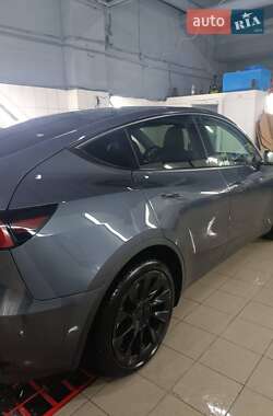 Внедорожник / Кроссовер Tesla Model Y 2022 в Львове