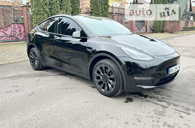 Внедорожник / Кроссовер Tesla Model Y 2022 в Ровно