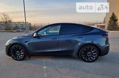 Внедорожник / Кроссовер Tesla Model Y 2021 в Харькове