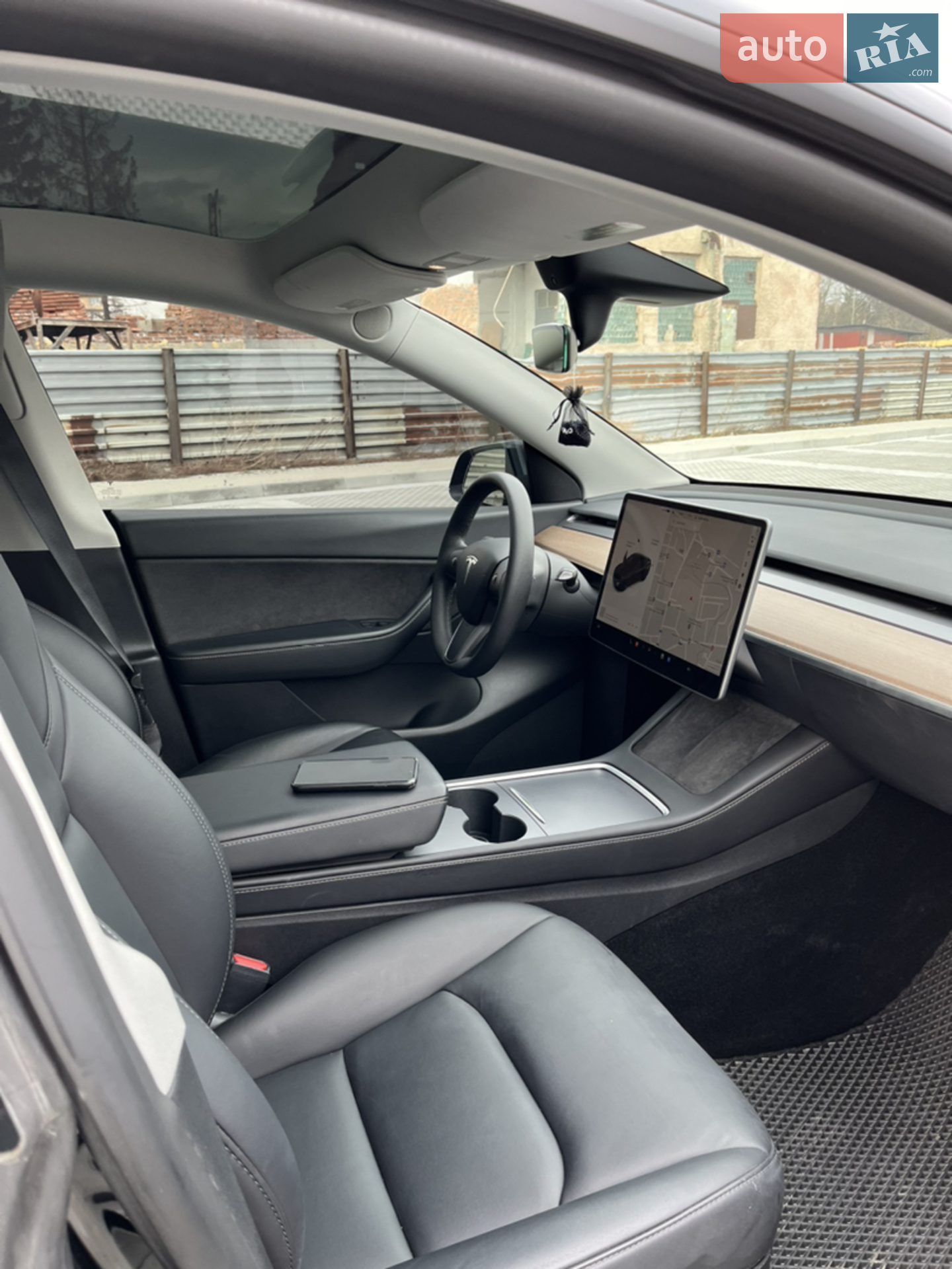 2022 Tesla Model Y - мініатюра 6