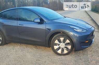 Внедорожник / Кроссовер Tesla Model Y 2021 в 