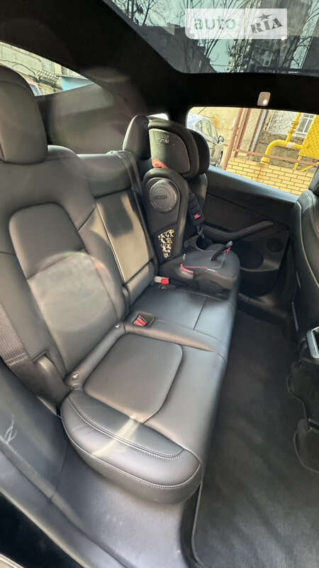 Позашляховик / Кросовер Tesla Model Y 2022 в Одесі