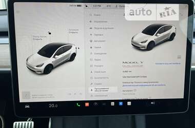 Внедорожник / Кроссовер Tesla Model Y 2023 в Киеве