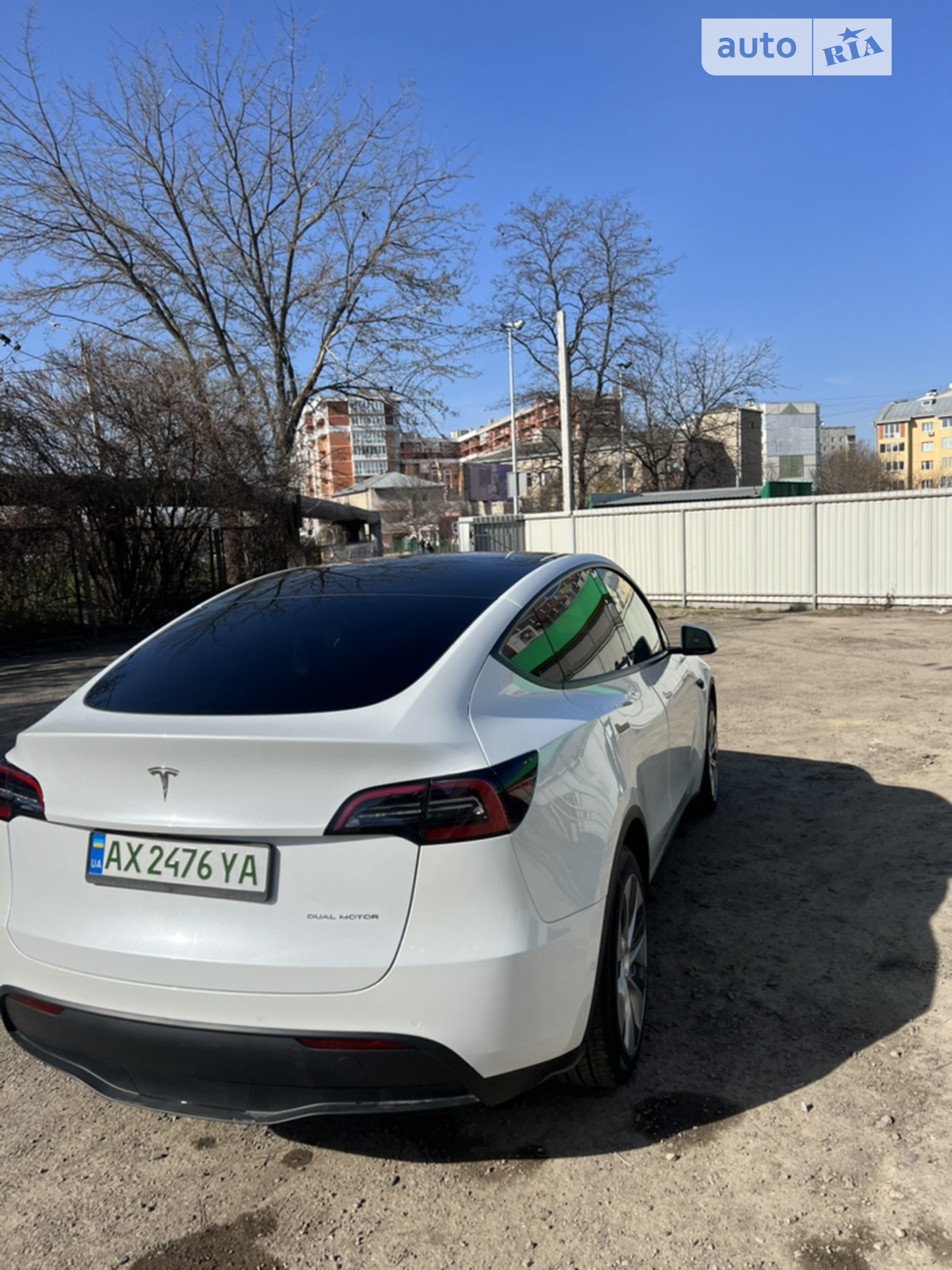 2022 Tesla Model Y - фото 1