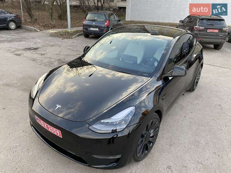 Внедорожник / Кроссовер Tesla Model Y 2022 в Полтаве