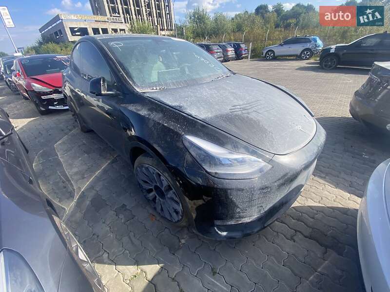 Внедорожник / Кроссовер Tesla Model Y 2022 в Полтаве