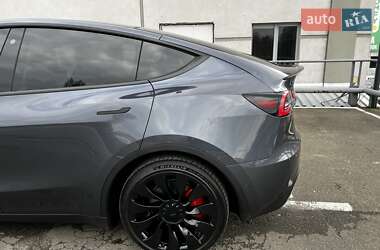 Внедорожник / Кроссовер Tesla Model Y 2022 в Киеве