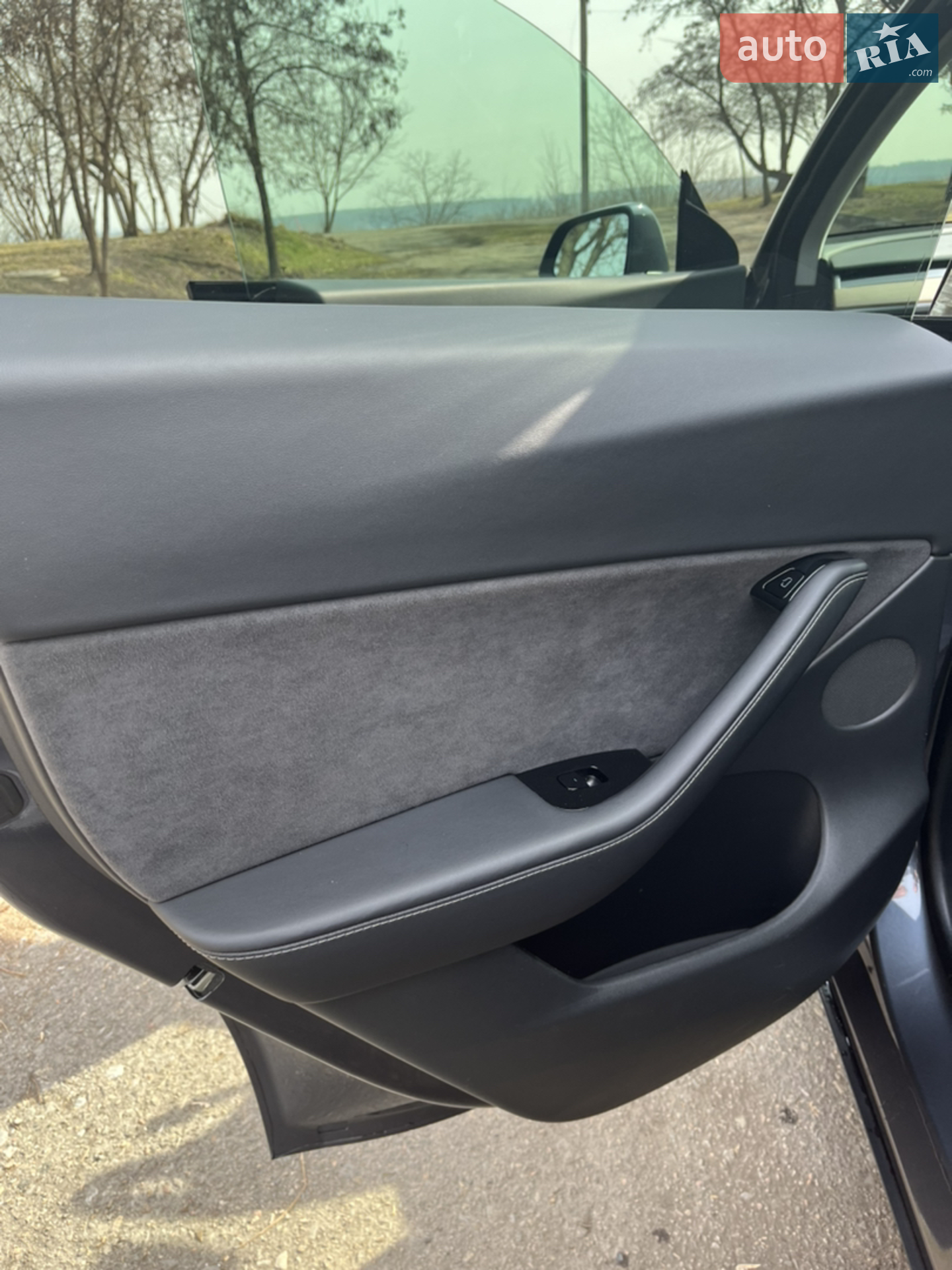 2021 Tesla Model Y - мініатюра 28