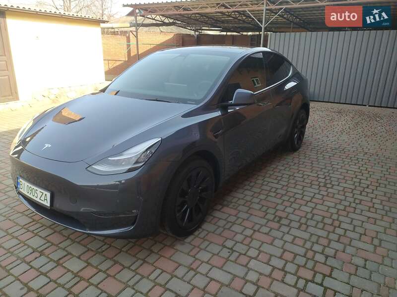 Внедорожник / Кроссовер Tesla Model Y 2021 в Полтаве