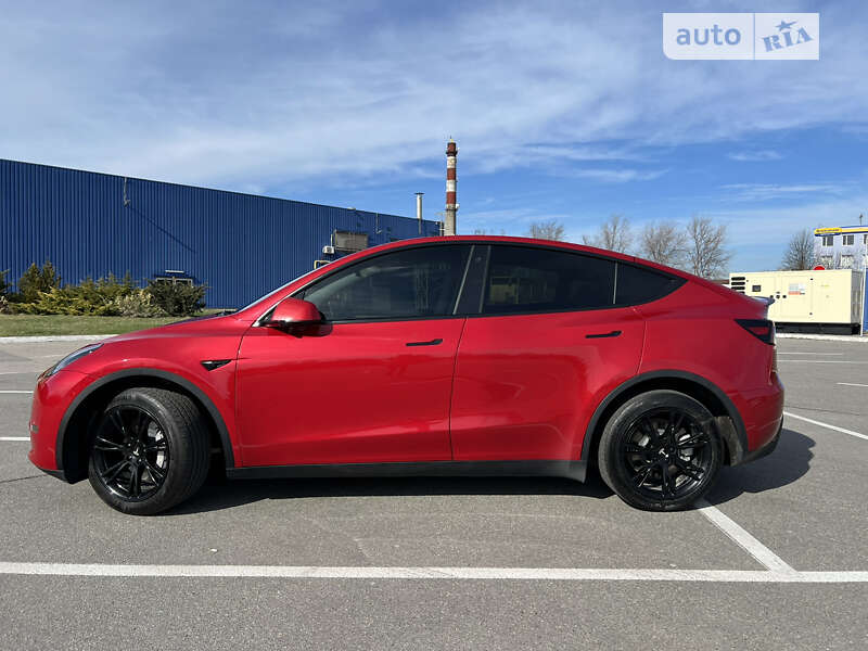Внедорожник / Кроссовер Tesla Model Y 2023 в Днепре