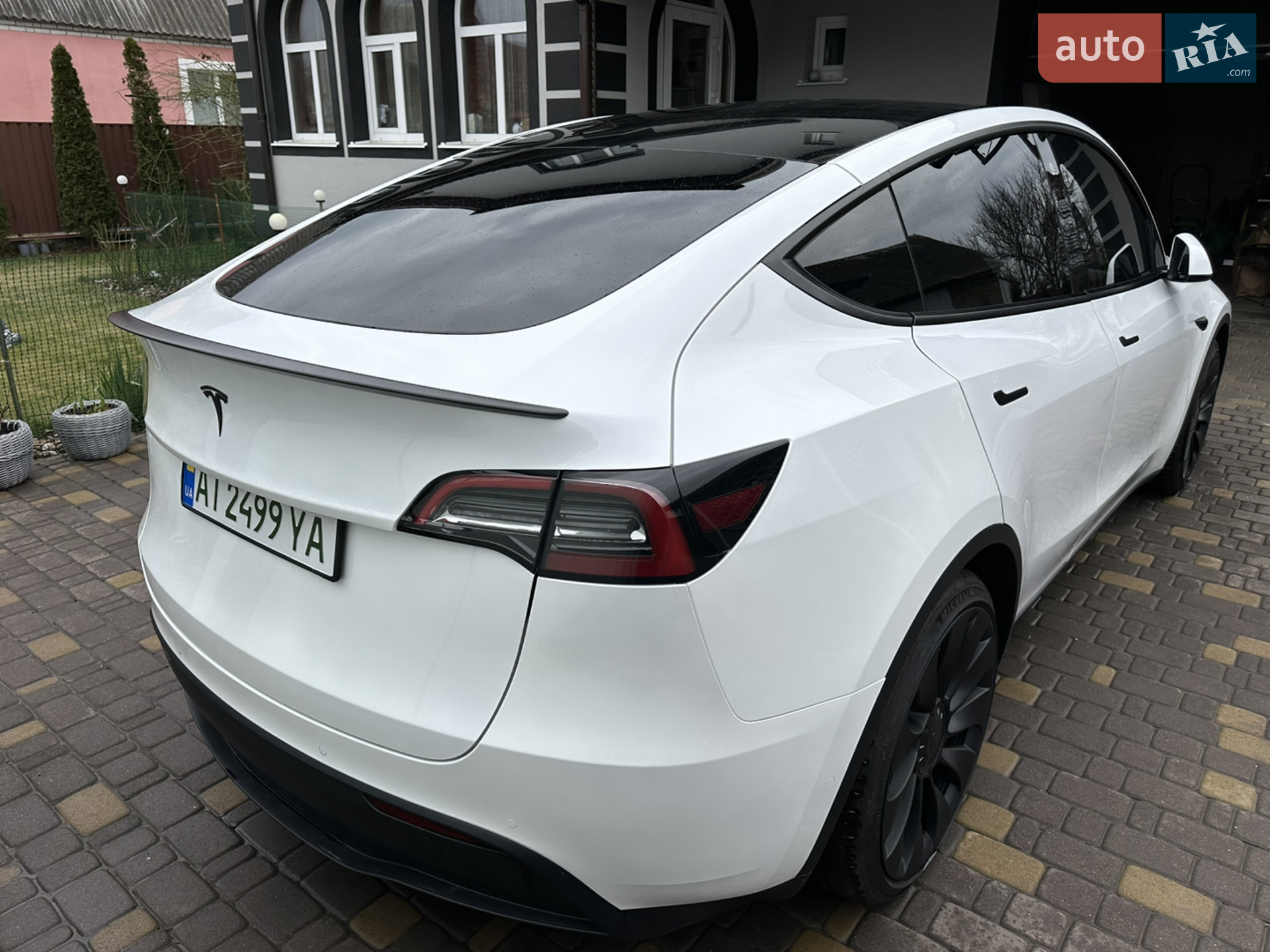 2022 Tesla Model Y - мініатюра 4
