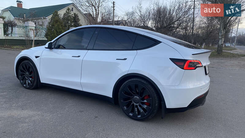 Внедорожник / Кроссовер Tesla Model Y 2022 в Одессе