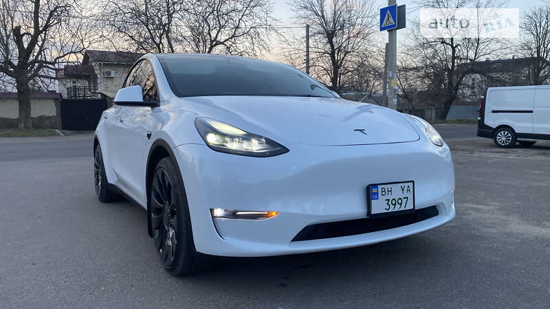 Внедорожник / Кроссовер Tesla Model Y 2022 в Одессе