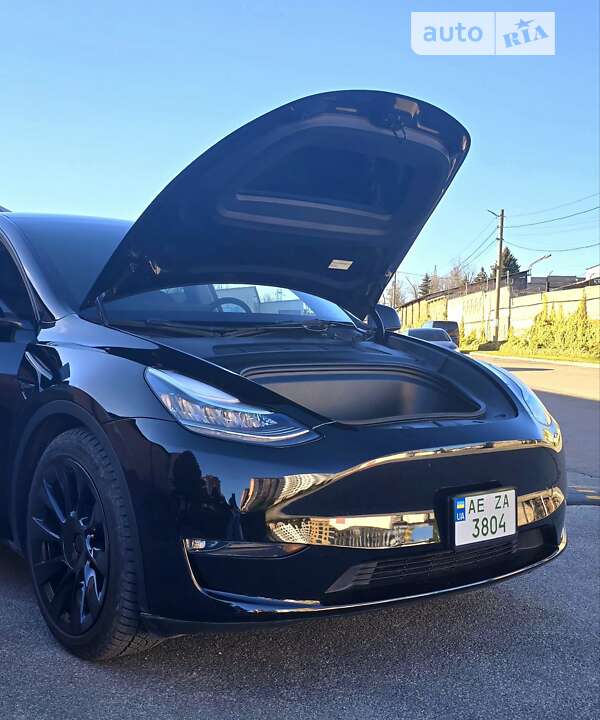 Внедорожник / Кроссовер Tesla Model Y 2022 в Днепре
