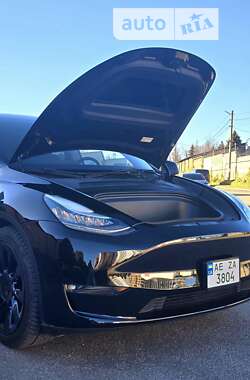 Внедорожник / Кроссовер Tesla Model Y 2022 в 