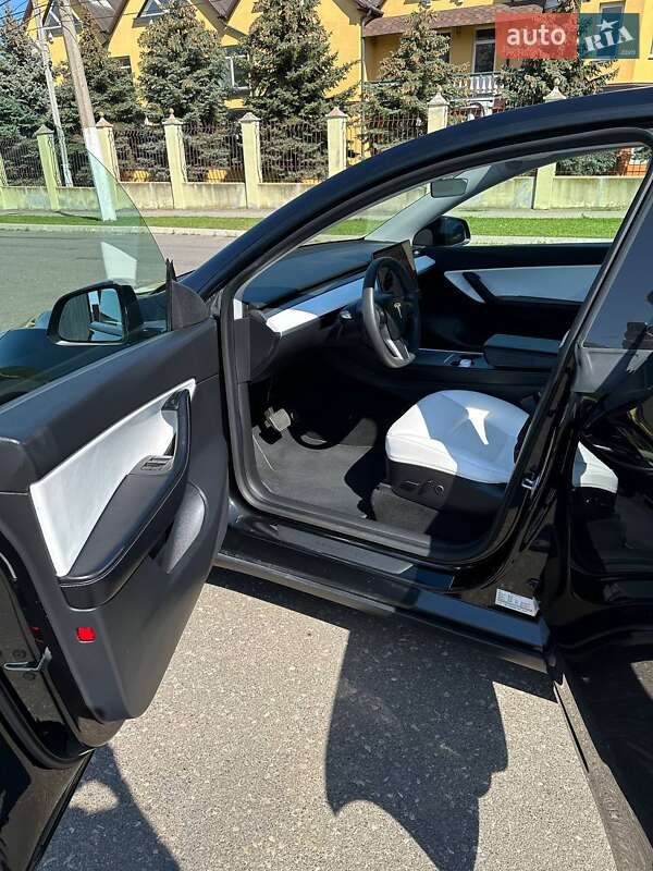Внедорожник / Кроссовер Tesla Model Y 2021 в Одессе фото 11 Внедорожник / Кроссовер Tesla Model Y 2021 в Одессе