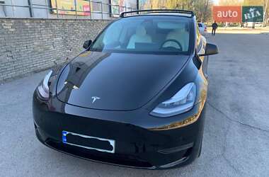Внедорожник / Кроссовер Tesla Model Y 2021 в 