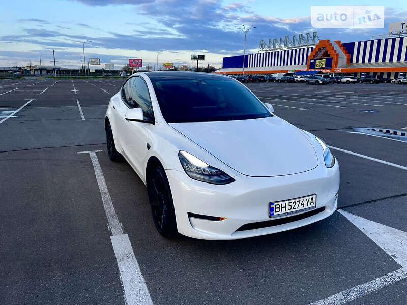 Позашляховик / Кросовер Tesla Model Y 2021 в Одесі