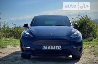 Позашляховик / Кросовер Tesla Model Y 2023 в Івано-Франківську