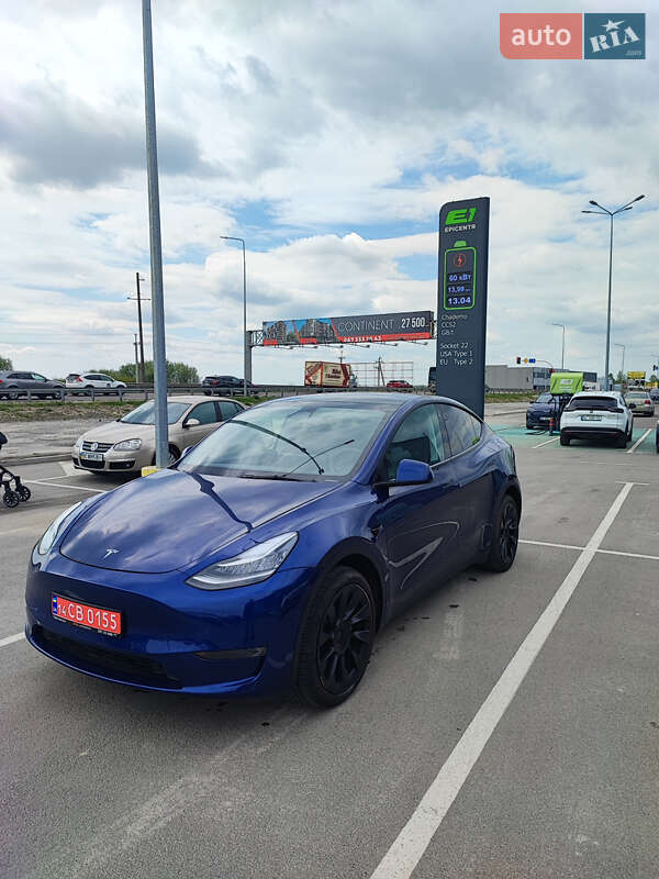 Позашляховик / Кросовер Tesla Model Y 2022 в Львові