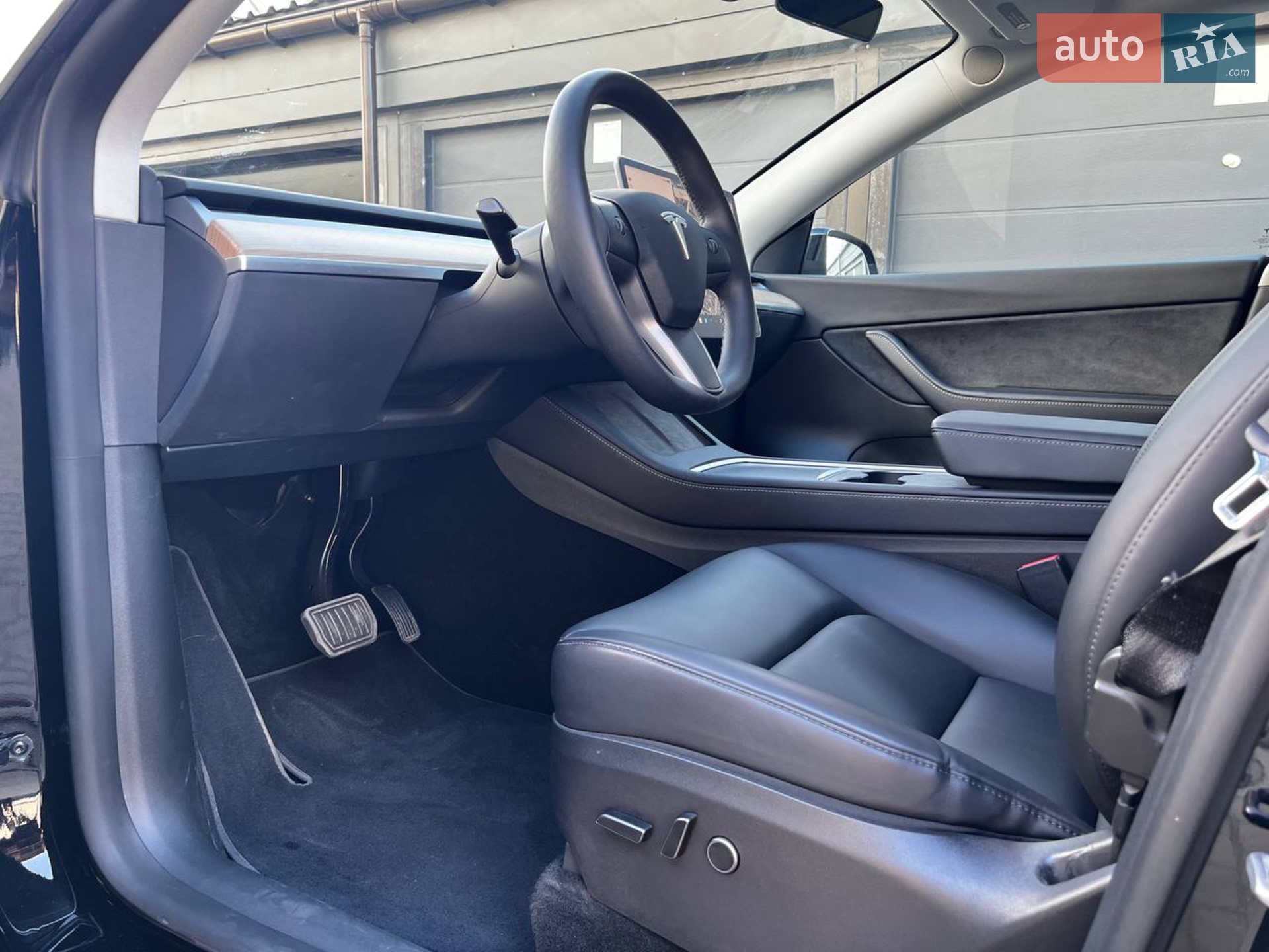 2022 Tesla Model Y - мініатюра 33
