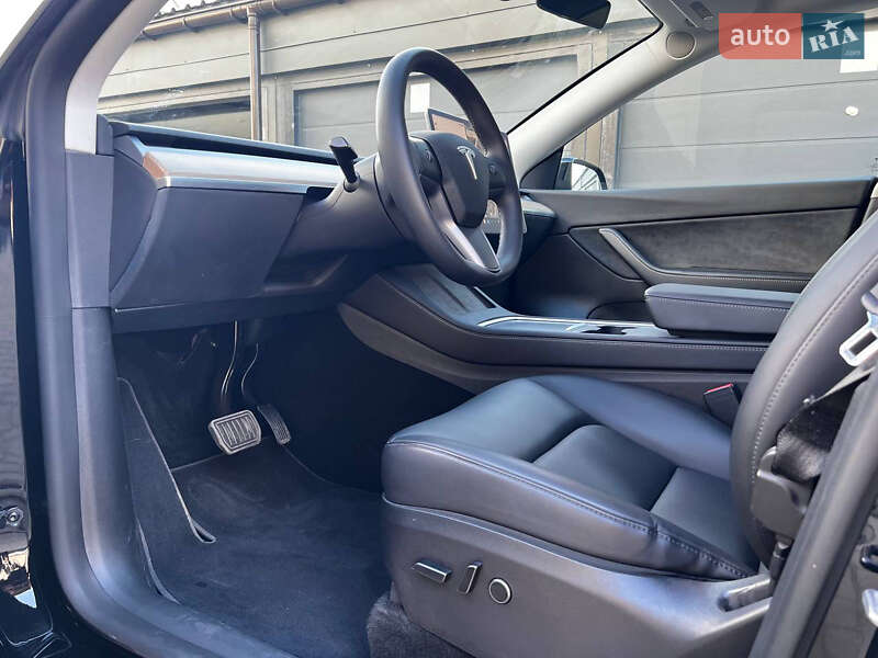 Внедорожник / Кроссовер Tesla Model Y 2022 в Львове фото 33 Внедорожник / Кроссовер Tesla Model Y 2022 в Львове