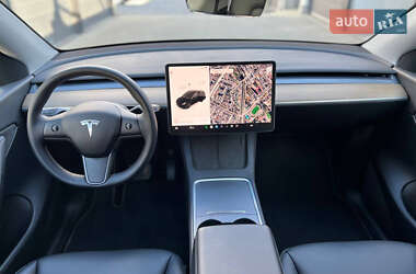 Внедорожник / Кроссовер Tesla Model Y 2022 в 