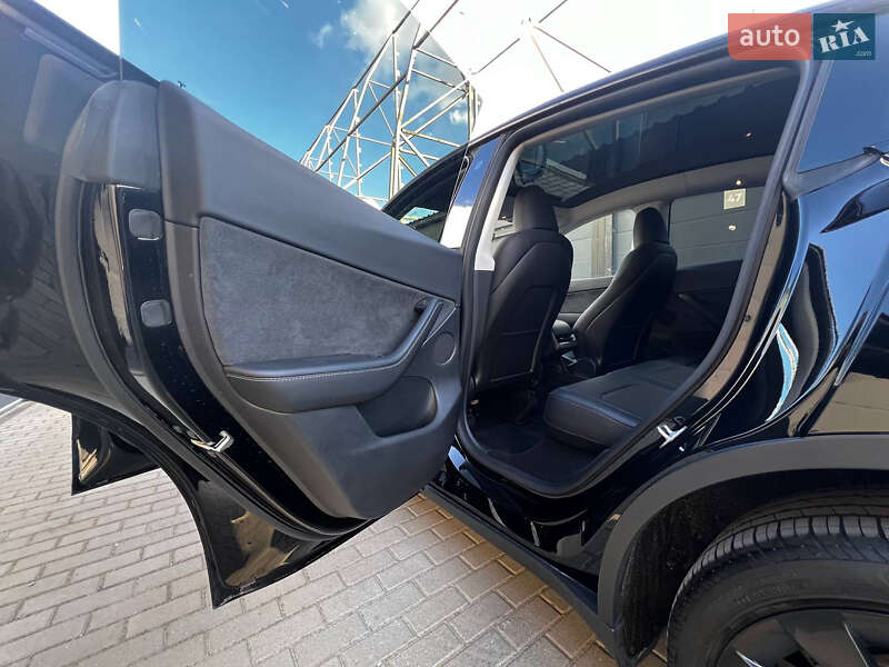 Внедорожник / Кроссовер Tesla Model Y 2022 в Львове фото 42 Внедорожник / Кроссовер Tesla Model Y 2022 в Львове
