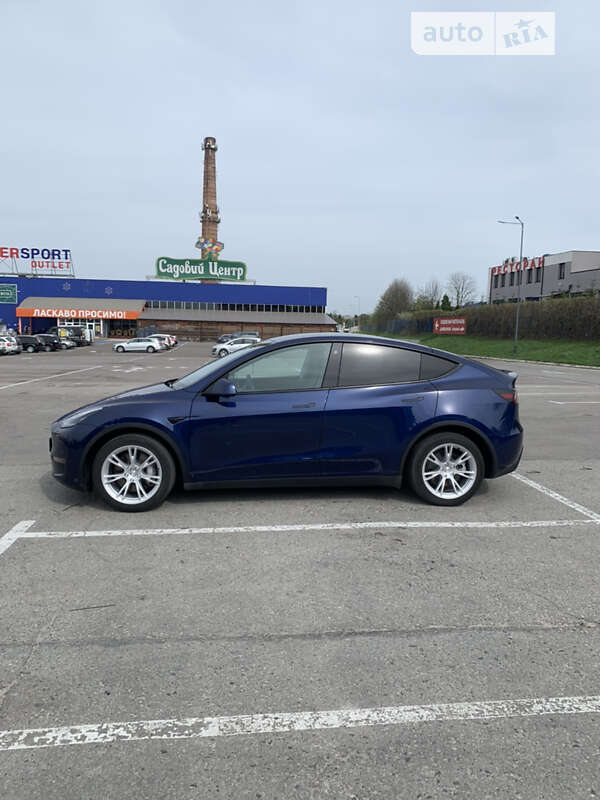 Внедорожник / Кроссовер Tesla Model Y 2022 в Львове