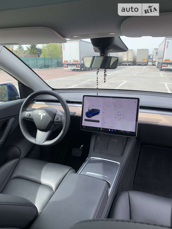 Внедорожник / Кроссовер Tesla Model Y 2022 в Львове