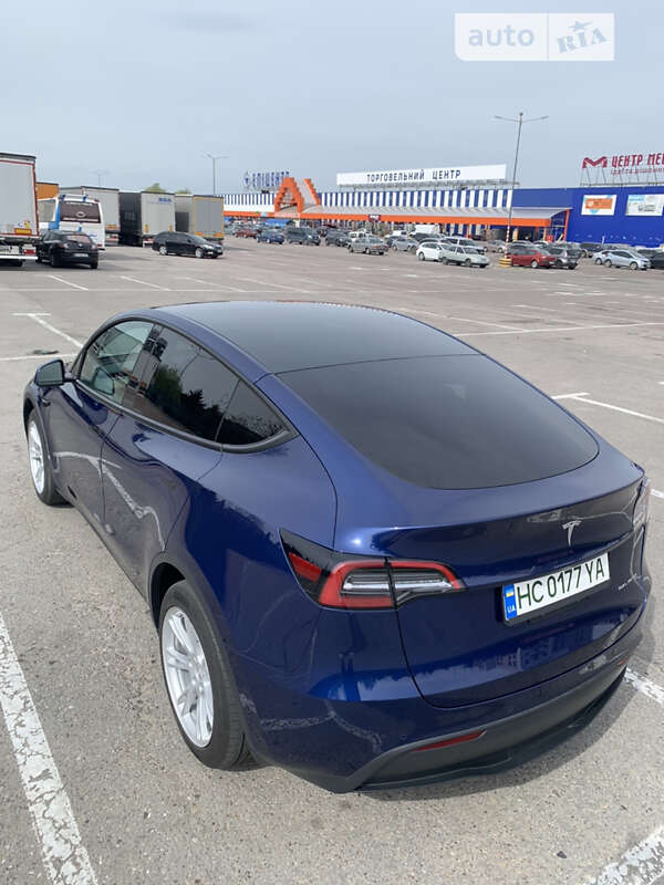 Внедорожник / Кроссовер Tesla Model Y 2022 в Львове