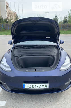 Позашляховик / Кросовер Tesla Model Y 2022 в Львові