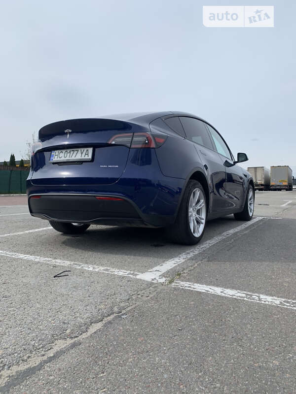 Внедорожник / Кроссовер Tesla Model Y 2022 в Львове