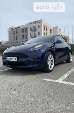 Внедорожник / Кроссовер Tesla Model Y 2022 в 