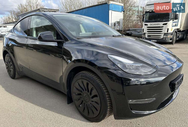 Внедорожник / Кроссовер Tesla Model Y 2021 в Тернополе