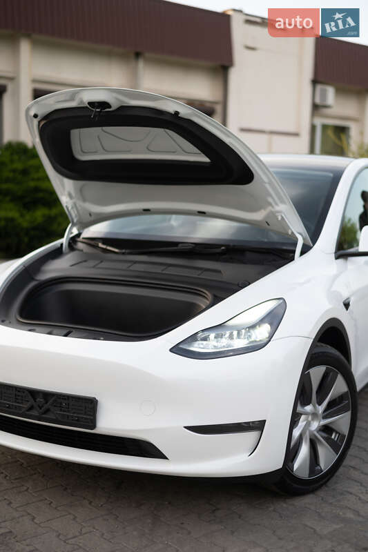 Внедорожник / Кроссовер Tesla Model Y 2023 в Днепре