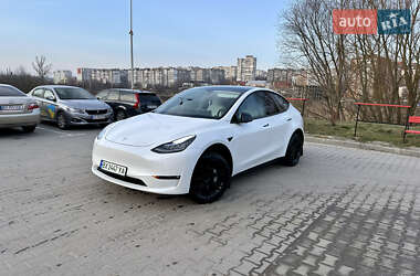 Внедорожник / Кроссовер Tesla Model Y 2021 в Хмельницком