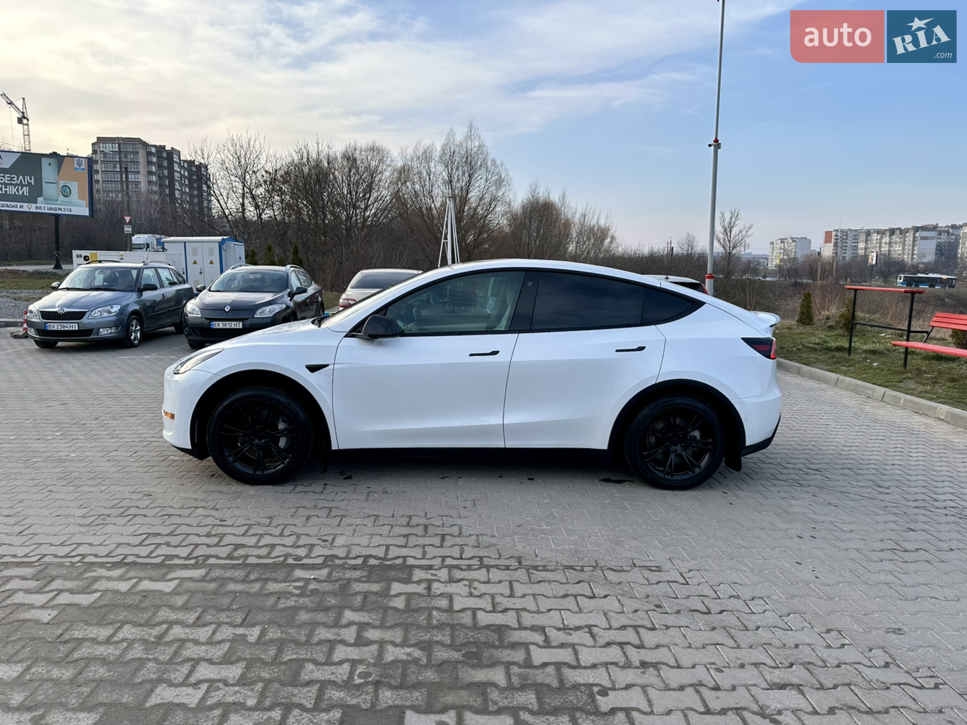 2021 Tesla Model Y - мініатюра 13