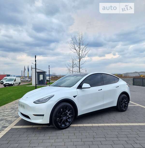 Внедорожник / Кроссовер Tesla Model Y 2021 в Мукачево