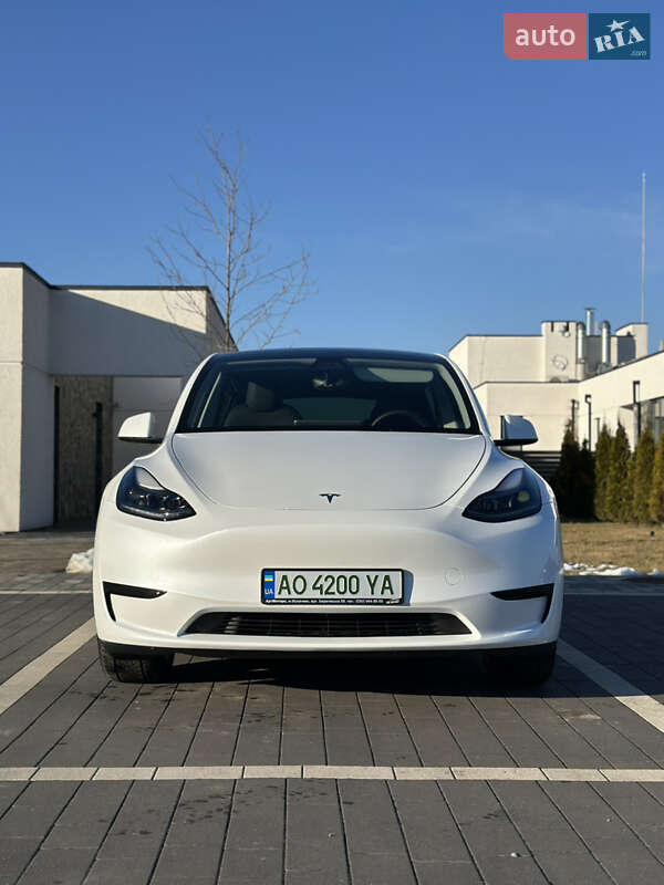 Внедорожник / Кроссовер Tesla Model Y 2022 в Мукачево