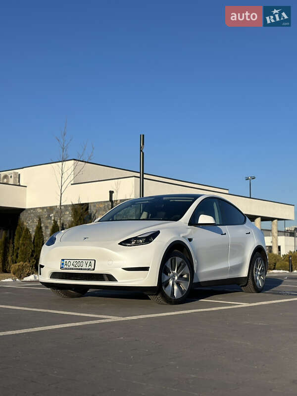 Внедорожник / Кроссовер Tesla Model Y 2022 в Мукачево
