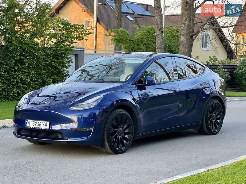 Позашляховик / Кросовер Tesla Model Y 2020 в Києві