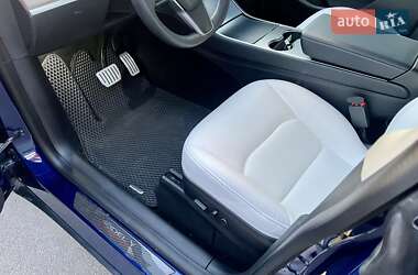 Внедорожник / Кроссовер Tesla Model Y 2020 в 