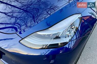 Внедорожник / Кроссовер Tesla Model Y 2020 в 