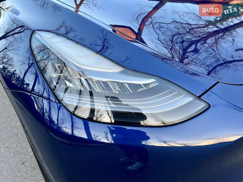 Позашляховик / Кросовер Tesla Model Y 2020 в Києві