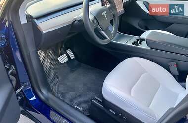 Внедорожник / Кроссовер Tesla Model Y 2020 в 